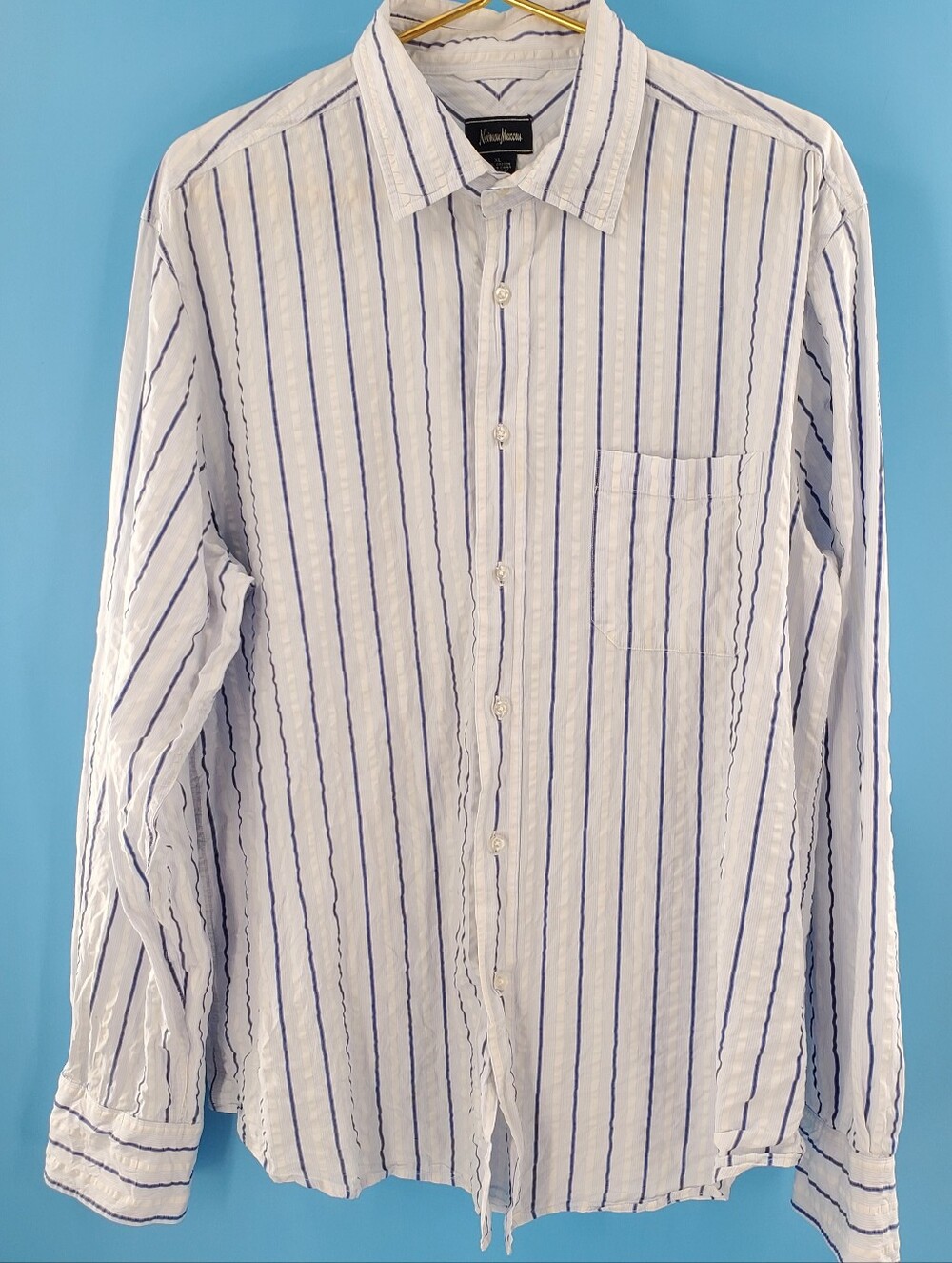 Nieman Marcus seersucker button down shirt XL